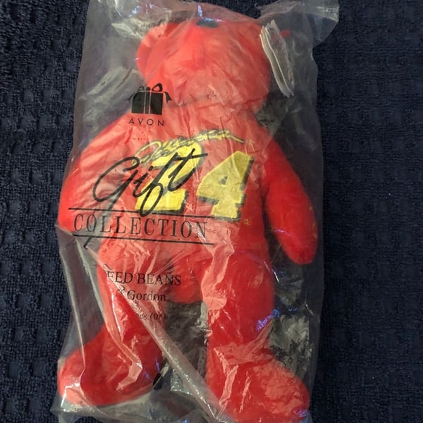 Avon NASCAR Jeff Gordon 24 Team Speed Bean Bear Red