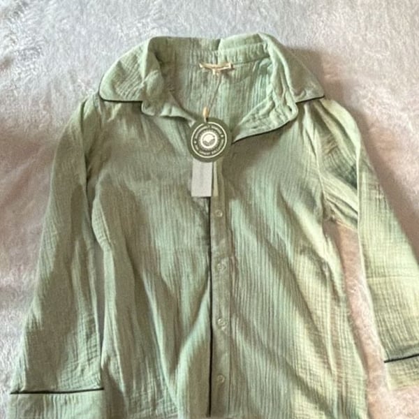 The Sunday Collective Long Sleeve Button-Up Shirt Size 10-11 Green Cotton