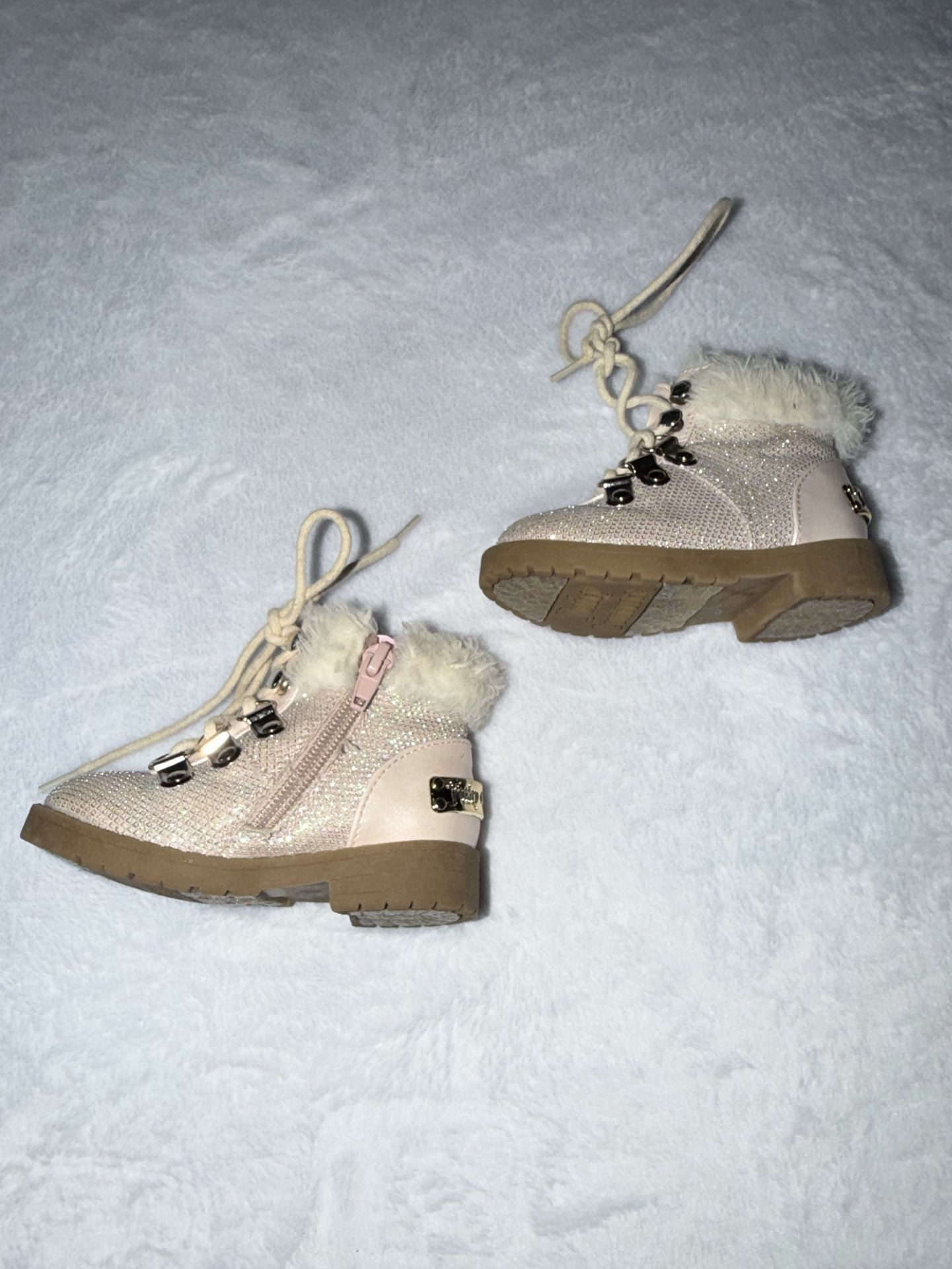 Juicy Couture Lil Huntington Boots Size 5M Pink Faux Fur Glitter 3