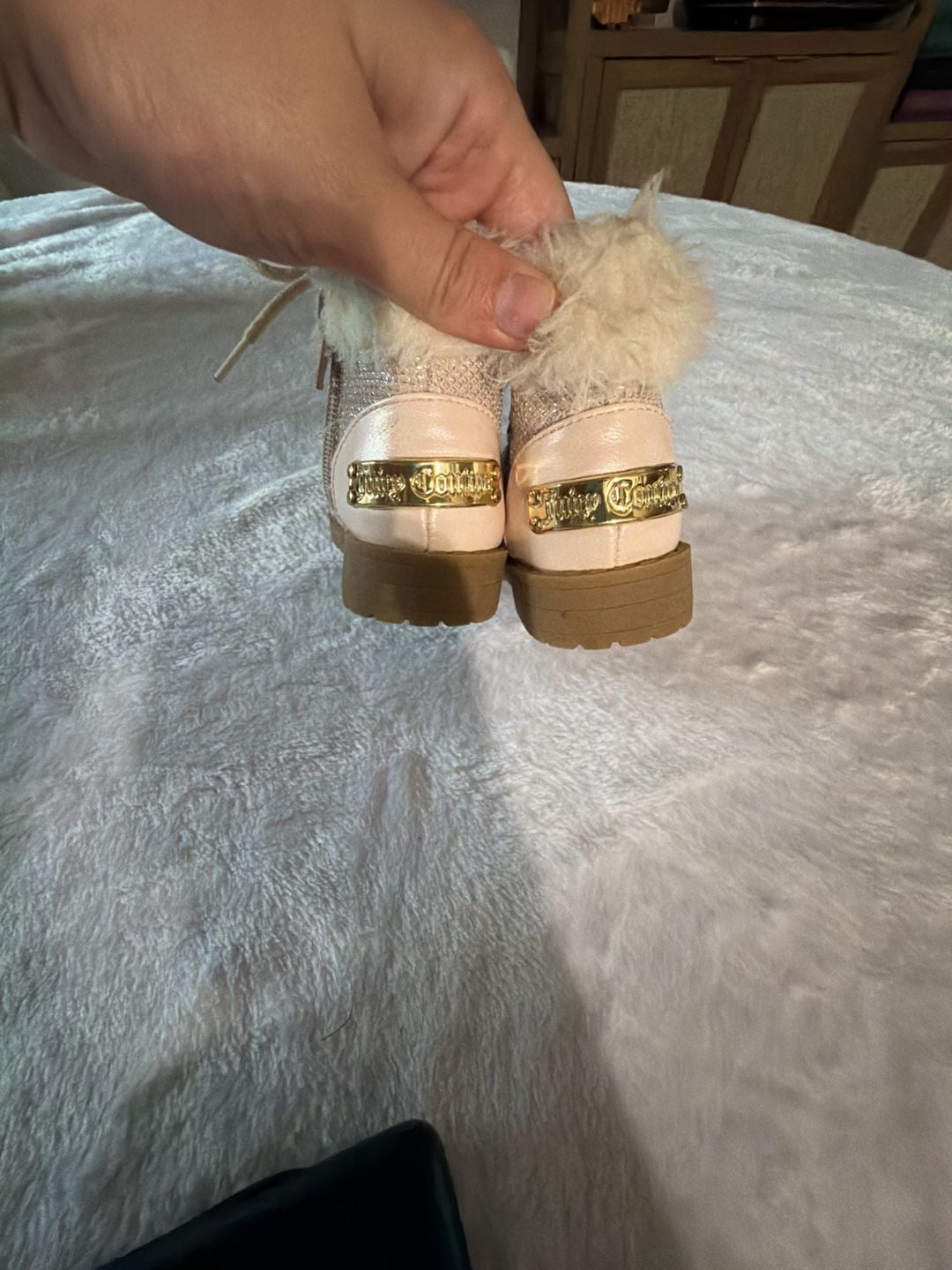 Juicy Couture Lil Huntington Boots Size 5M Pink Faux Fur Glitter 4