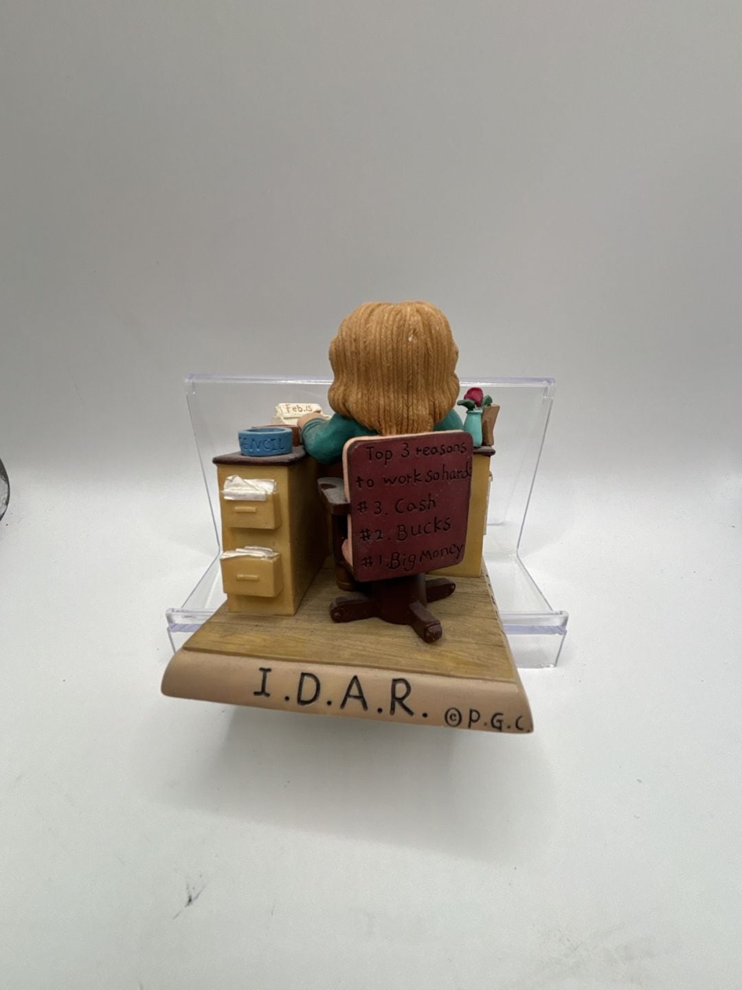 Zingle-Berry Ms. Lots-to-Do Figurine Pavilion Gift Co 1999 3