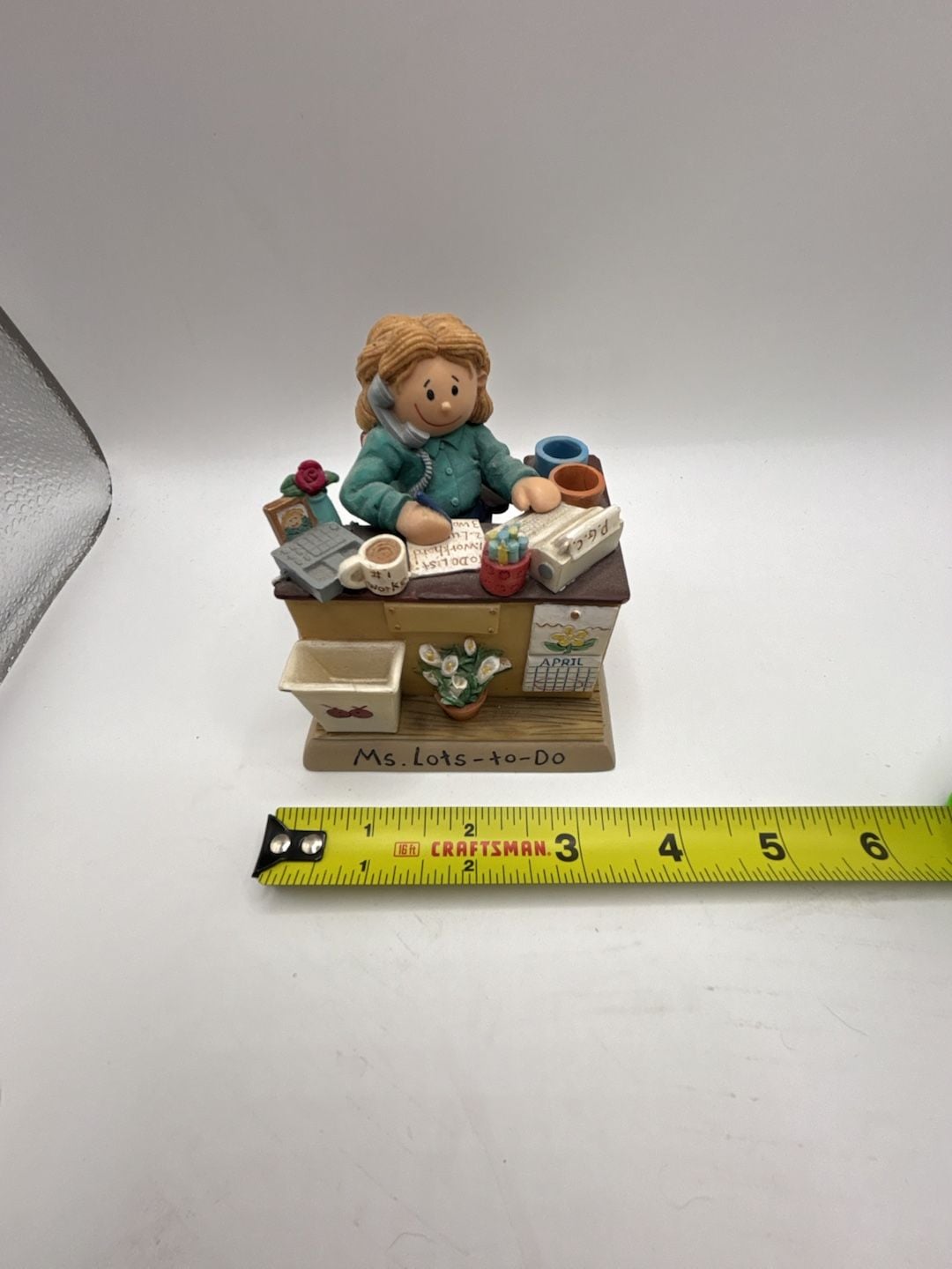 Zingle-Berry Ms. Lots-to-Do Figurine Pavilion Gift Co 1999 6