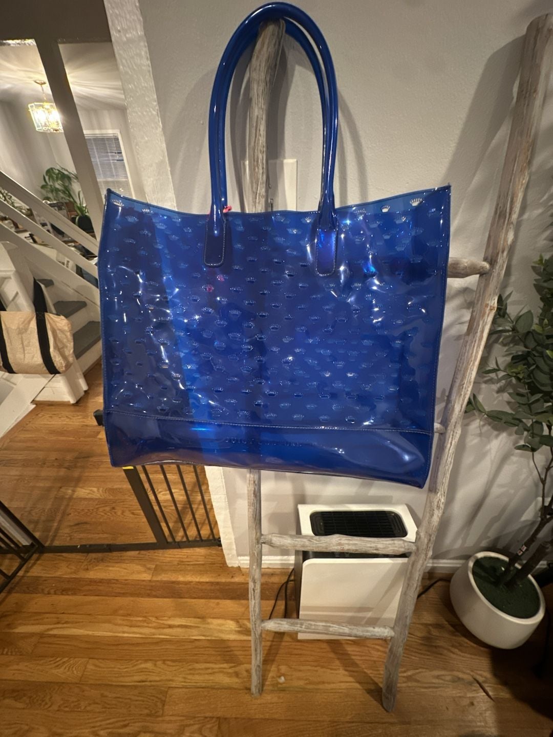 Juicy Couture Jelly Tote Bag Blue Crown Debossed 3