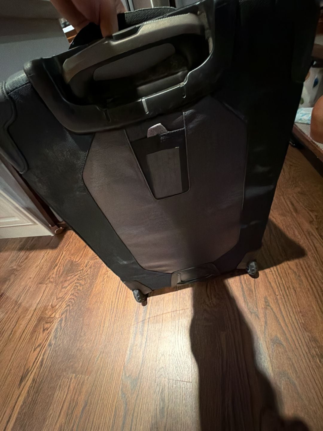 Eagle Creek Tarmac Wheeled Luggage Carry On Gray 8