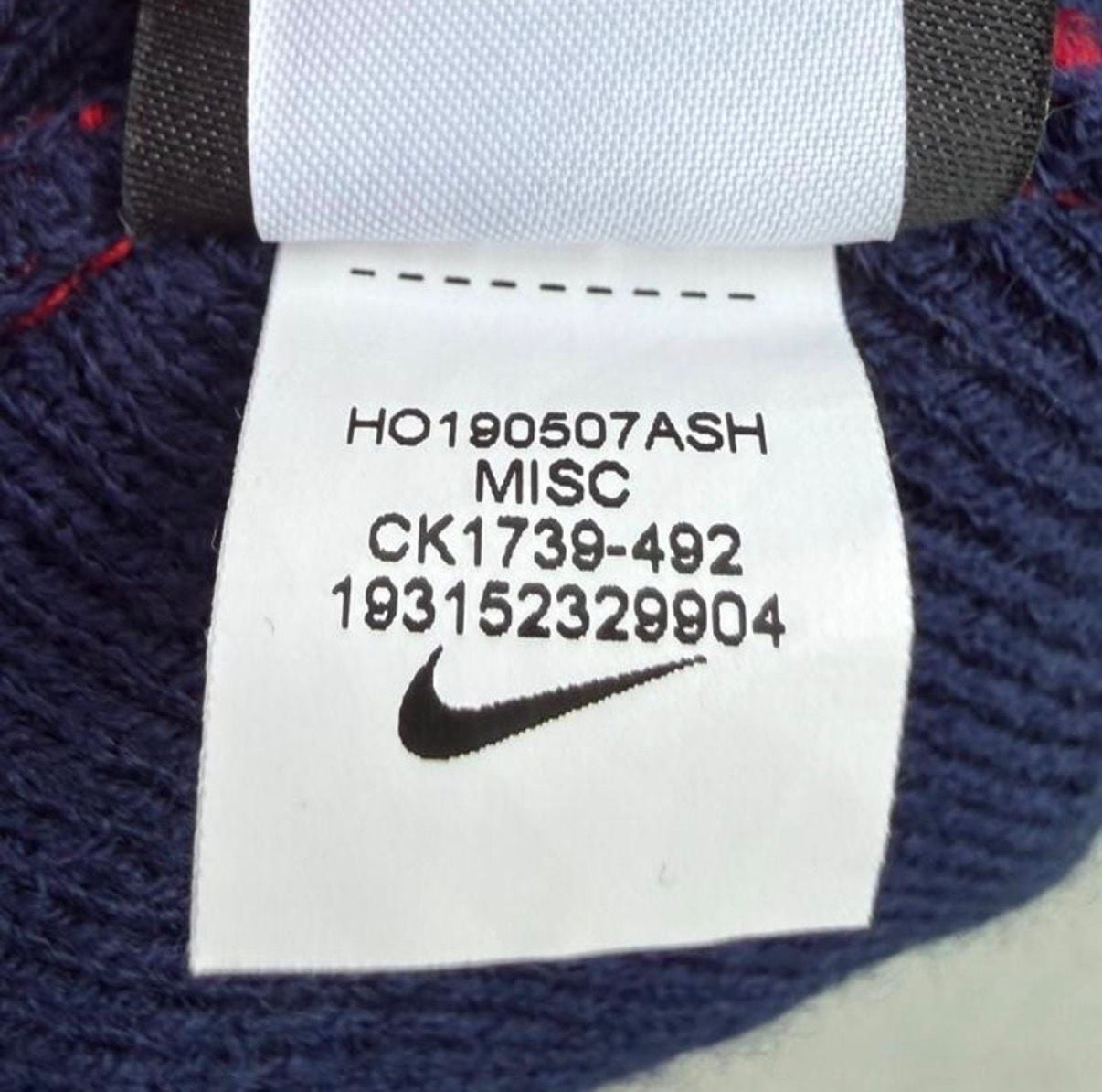Nike USA Beanie Hat Red White Blue Pom Cuffed 5