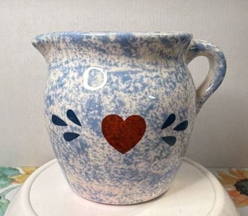 Ceramic Spongeware Creamer Pitcher Blue White Red Heart Folk Art 1
