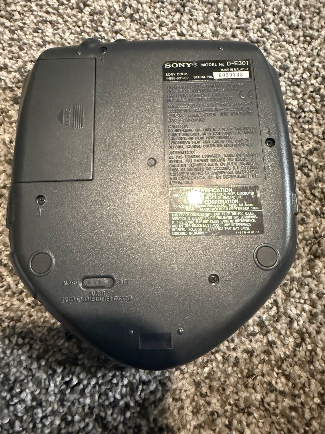 Sony Discman ESP D-E301 Portable Compact Disc Player Mega Bass Silver 3