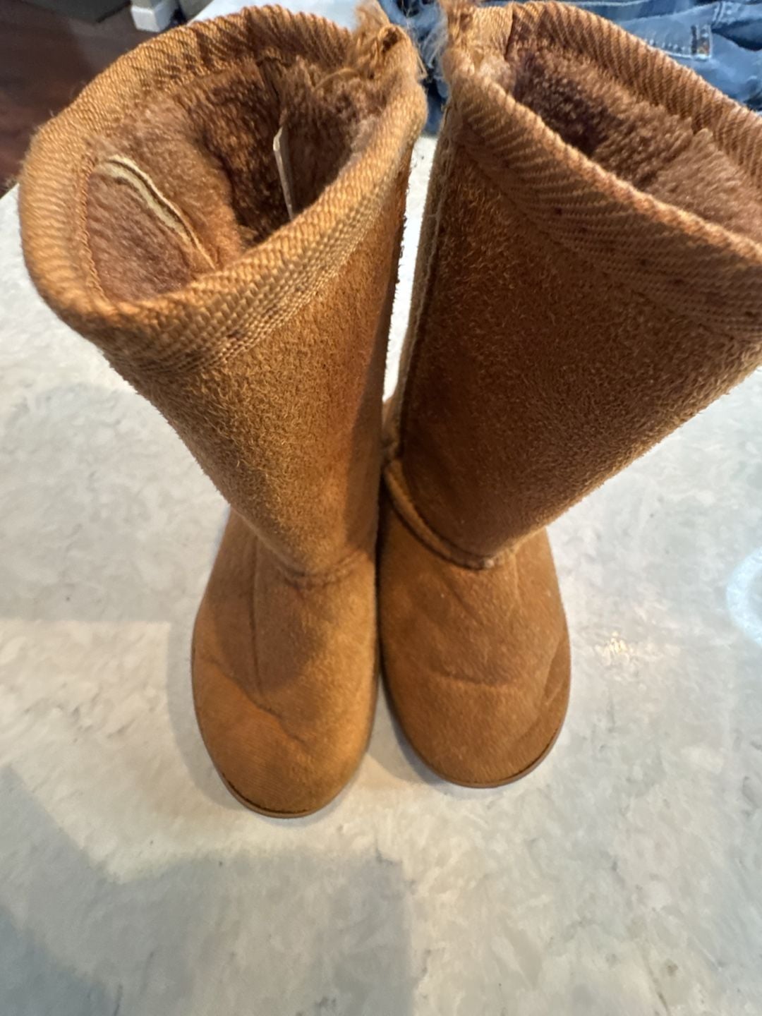 Bebe Microsuede Lined Shearling Boots Size 11 youth Camel Brown 7