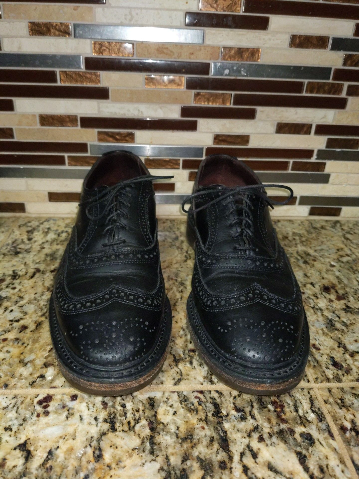 Allen Edmonds McTavish Wingtip Shoes Black Leather Mens 11 4