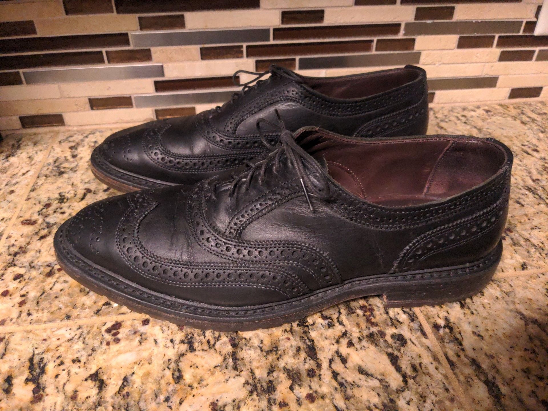Allen Edmonds McTavish Wingtip Shoes Black Leather Mens 11 6