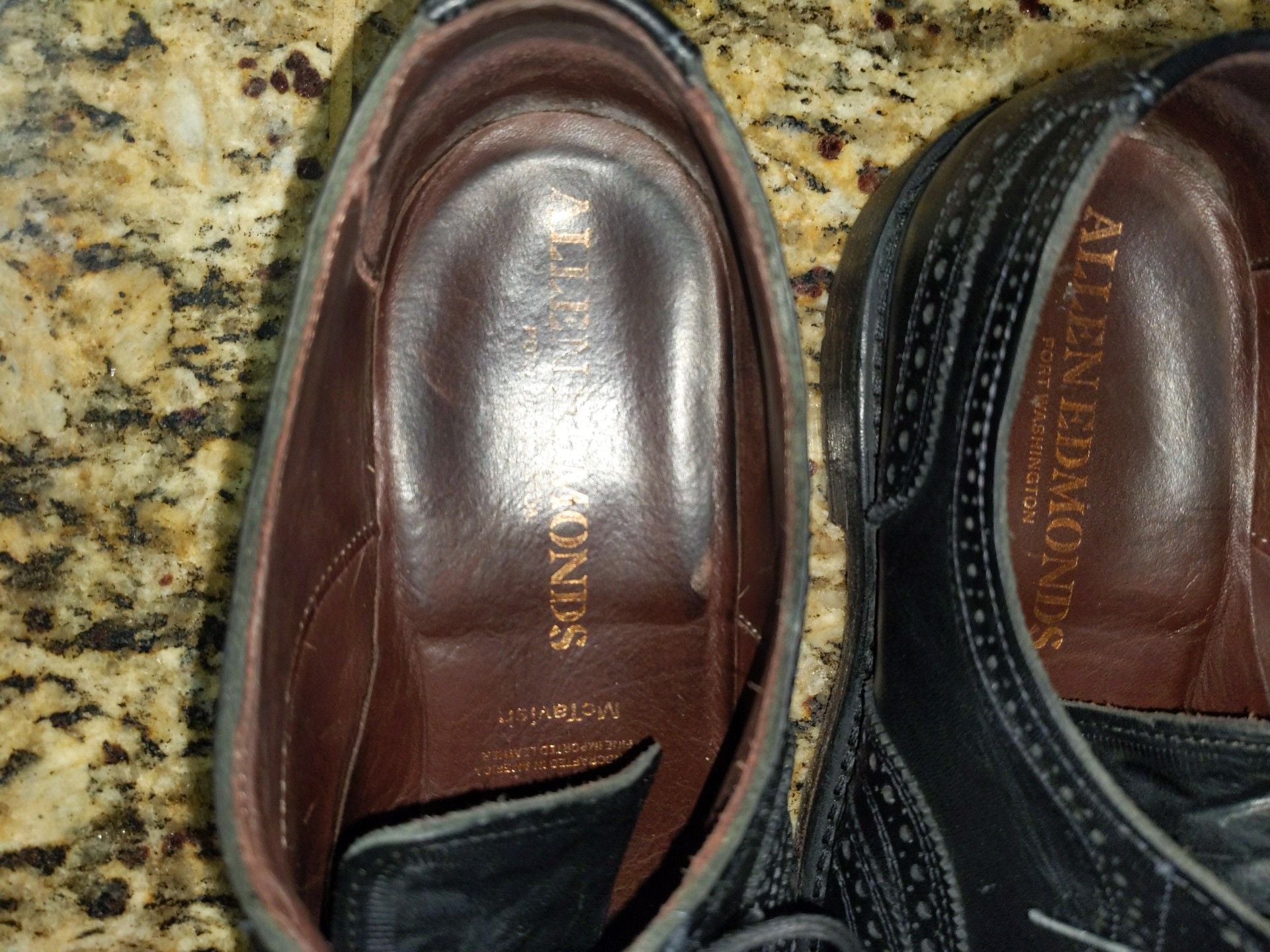 Allen Edmonds McTavish Wingtip Shoes Black Leather Mens 11 9