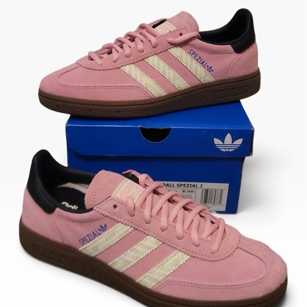 NEW Adidas Handball Spezial J Size 3.5 YOUTH Light Pink Core Black Gum JP9564