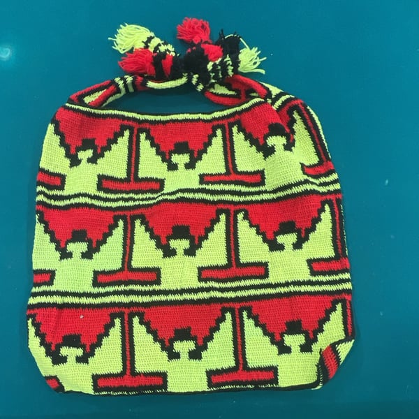 Handmade Woven Geometric Pattern Shoulder Bag with Tassels
