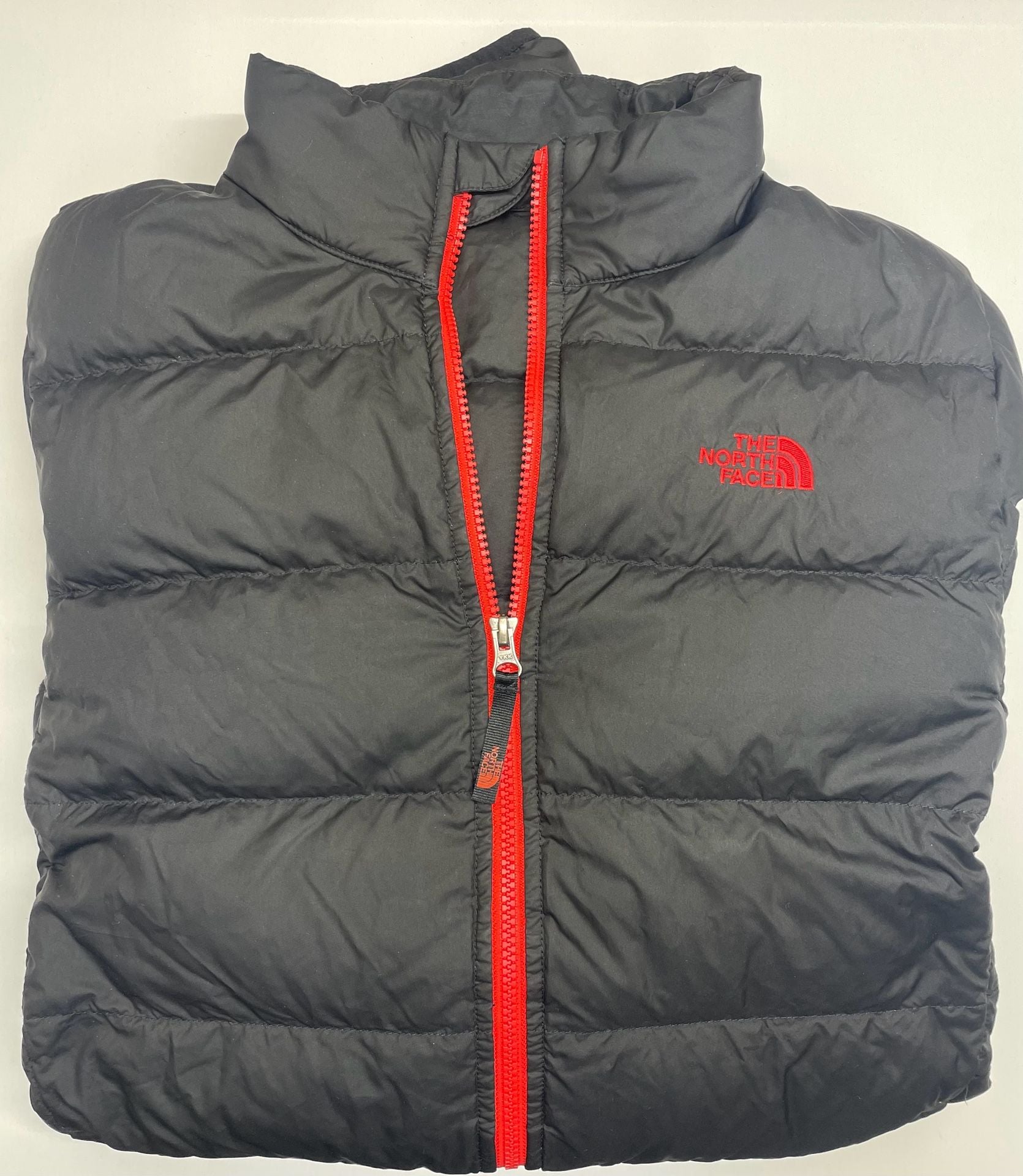 The North Face 550 Down Puffer Jacket Black Red Youth 2