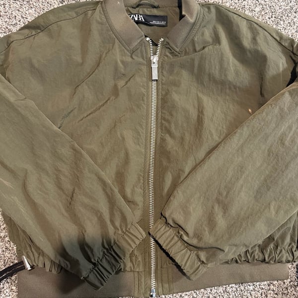 Zara Bomber Jacket Size M Green Full Zip Regular Fit