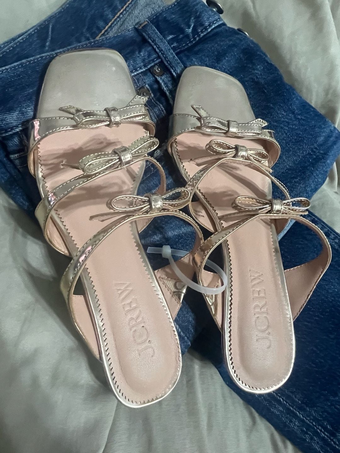 J. Crew Zadie Metallic Leather Bow Kitten Heel Sandals Size 6.5 Gold 2