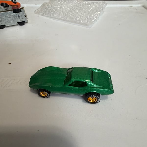 Hot Wheels Custom Corvette Green Diecast Toy Car