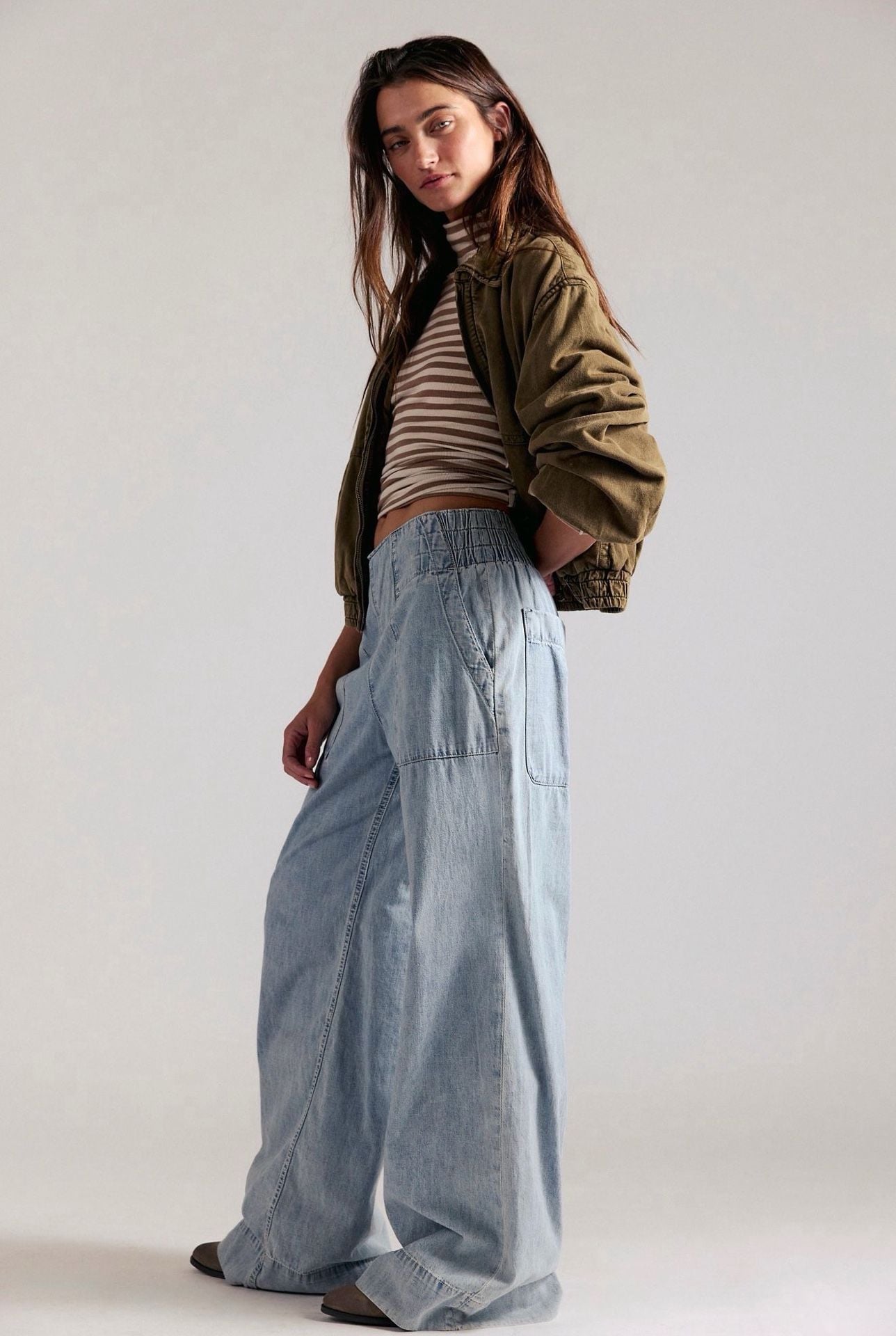 Free People Breezy Denim Pull On Jeans Medium Blue Wide Leg Pants Size Xsmall NWT 6