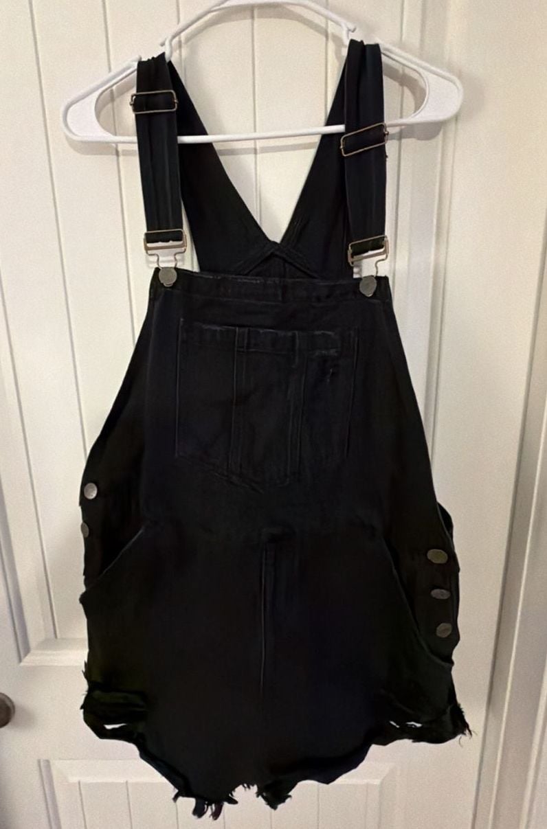 Show Me Your Mumu Denim Jeans Overalls Size XL Black Distressed Shortalls 2