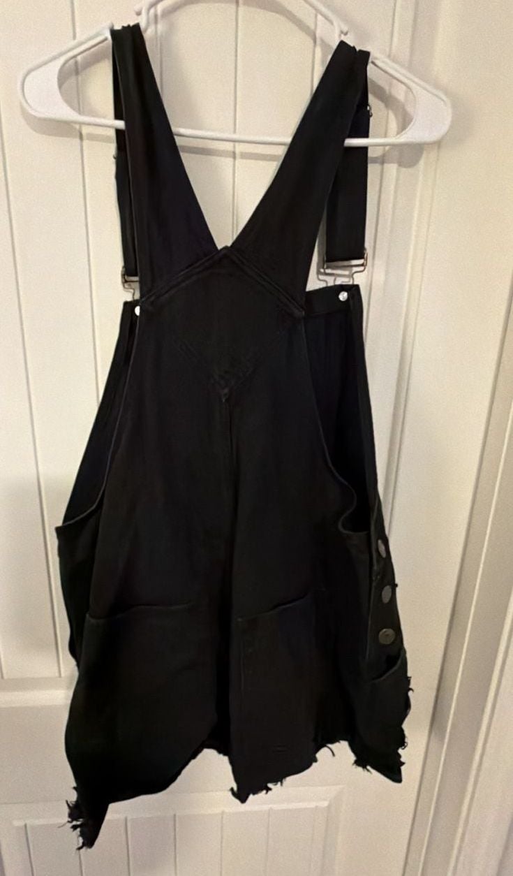 Show Me Your Mumu Denim Jeans Overalls Size XL Black Distressed Shortalls 6