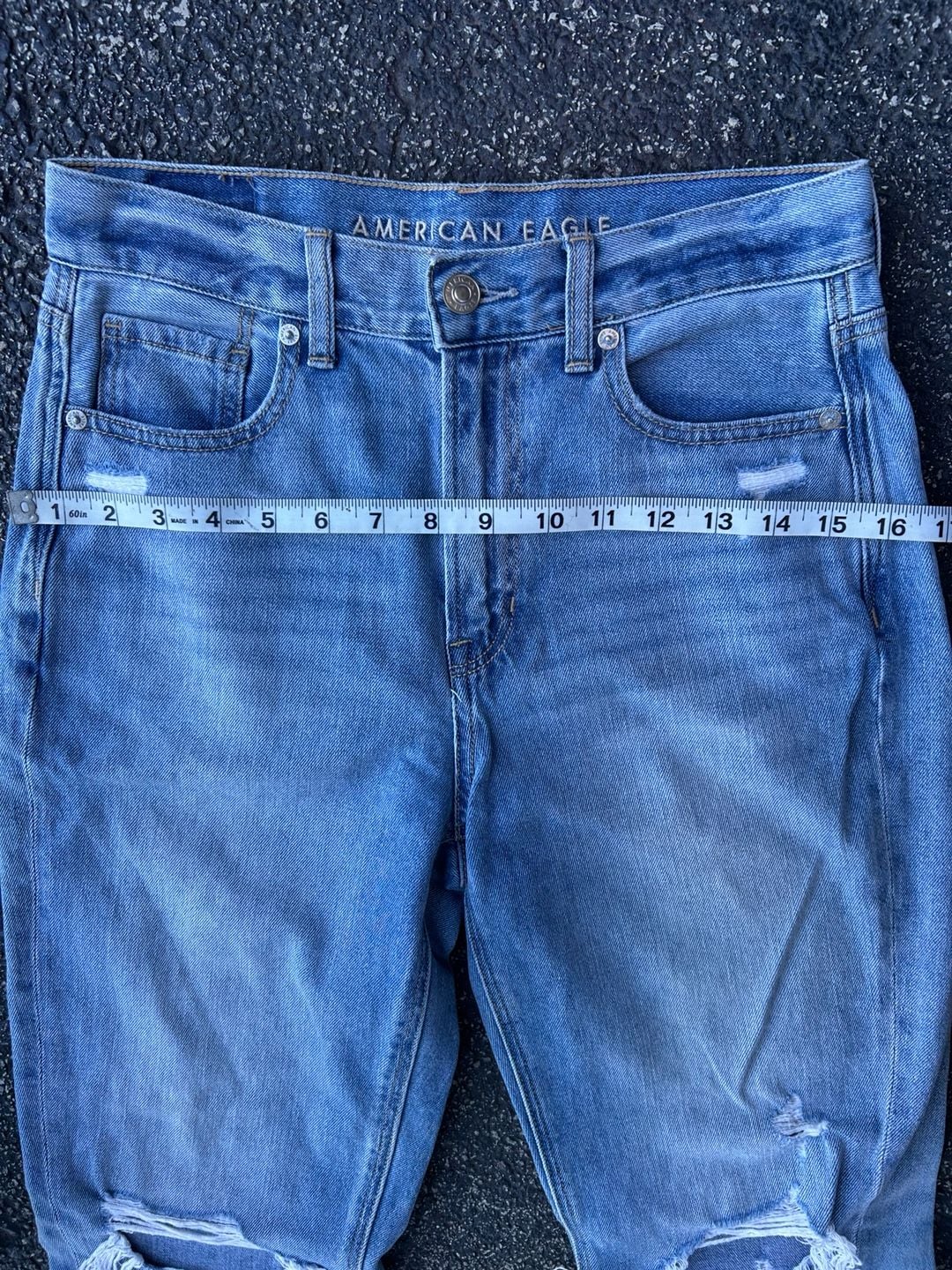 American Eagle Distressed Mom Jeans Size 2 Short Blue Denim 6