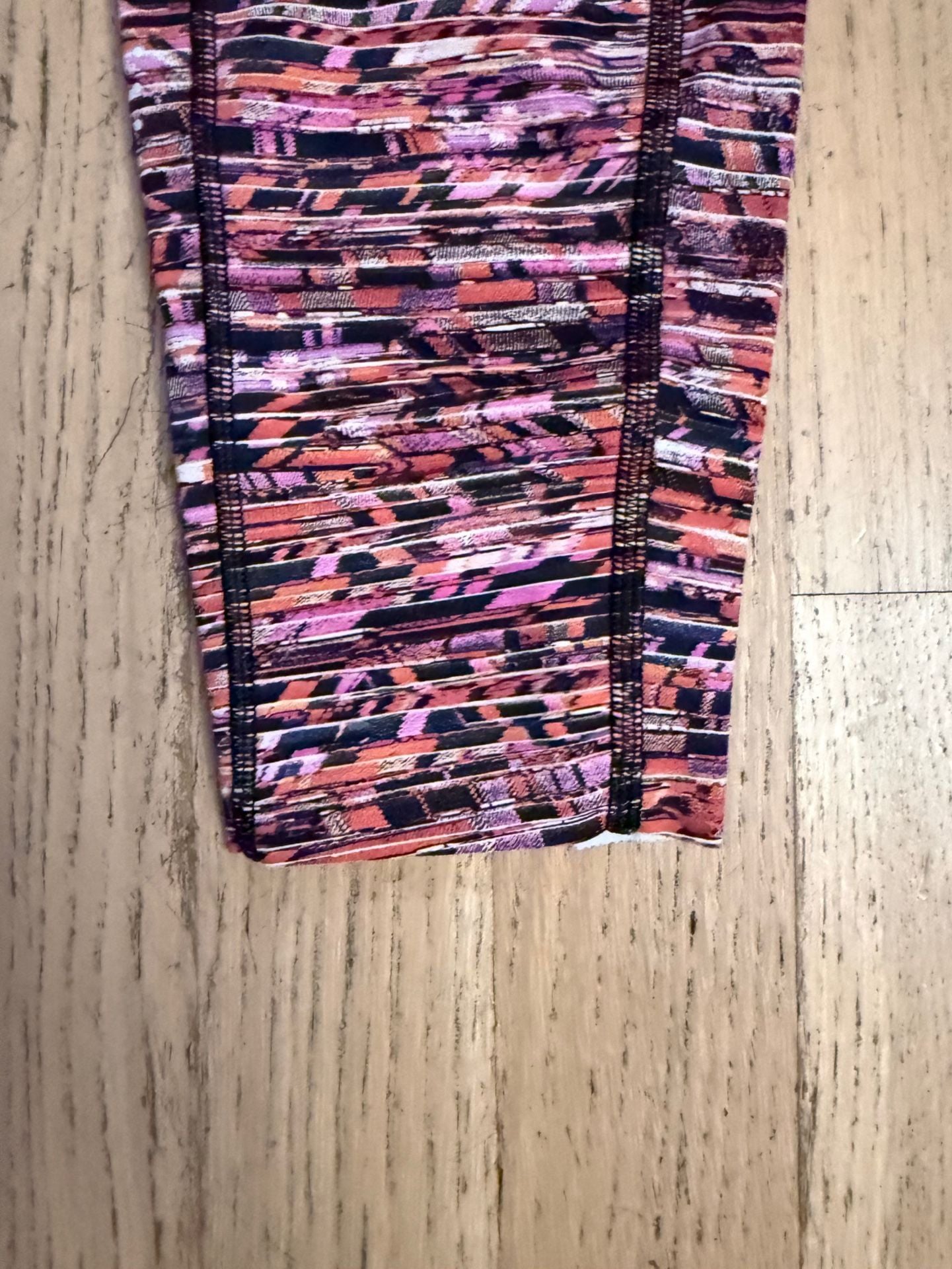 Lululemon Fast and Free Tight II Flash Pleat Orange Multi 8
