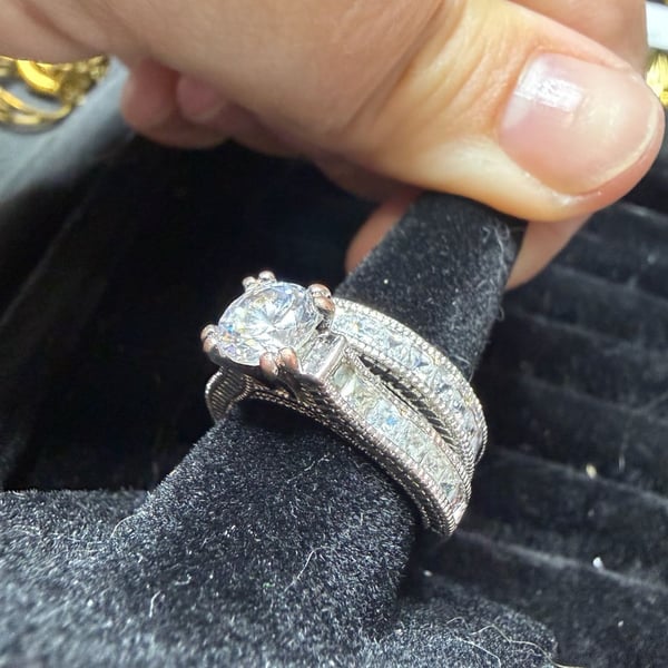 Vintage Style Round Cut CZ Bridal Set Engagement Ring