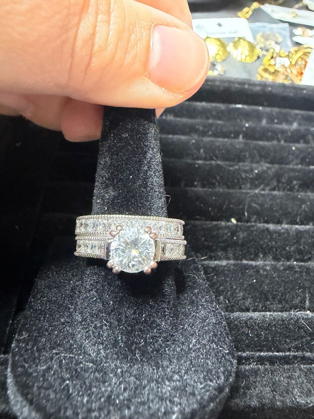Vintage Style Round Cut CZ Bridal Set Engagement Ring 2