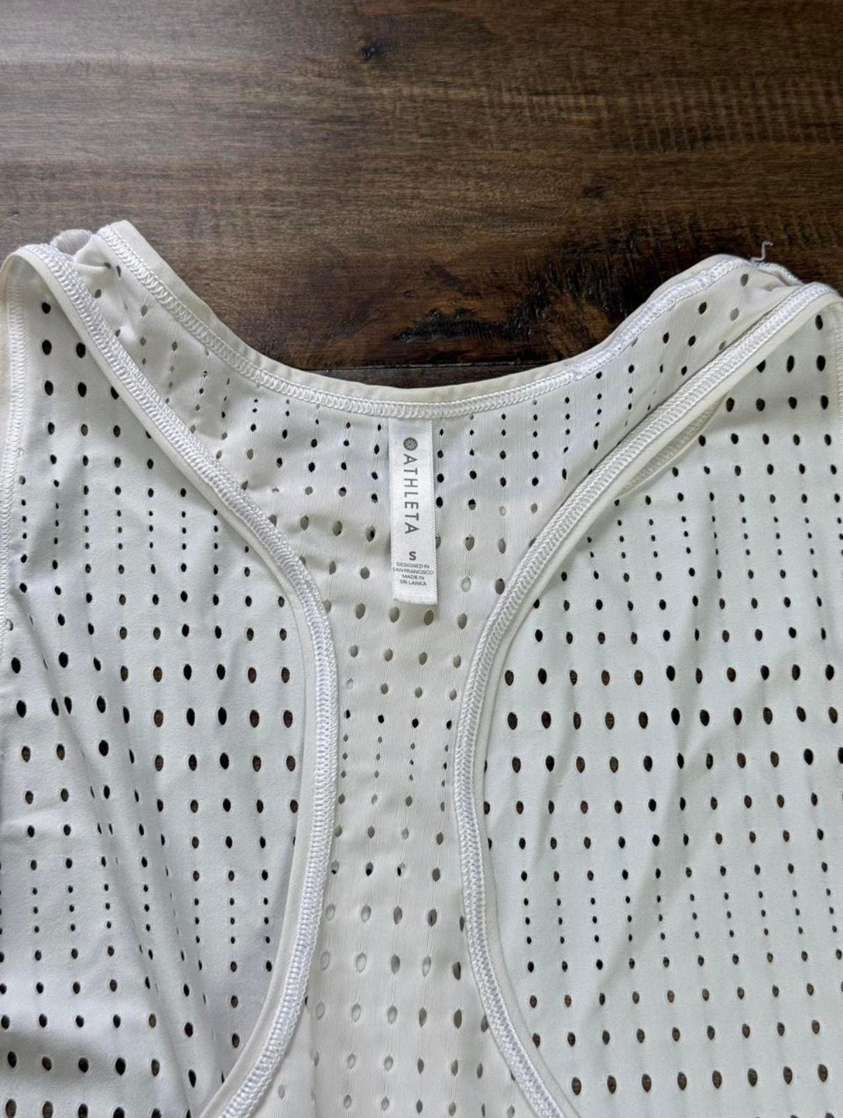 Athleta Tank Top Size S White Laser Cutout Mesh Athletic 5