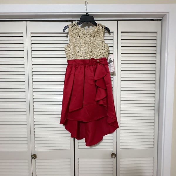 Rare Editions Cascade Bow Dress Size 12 Gold Red Lace Hi-Low Holiday
