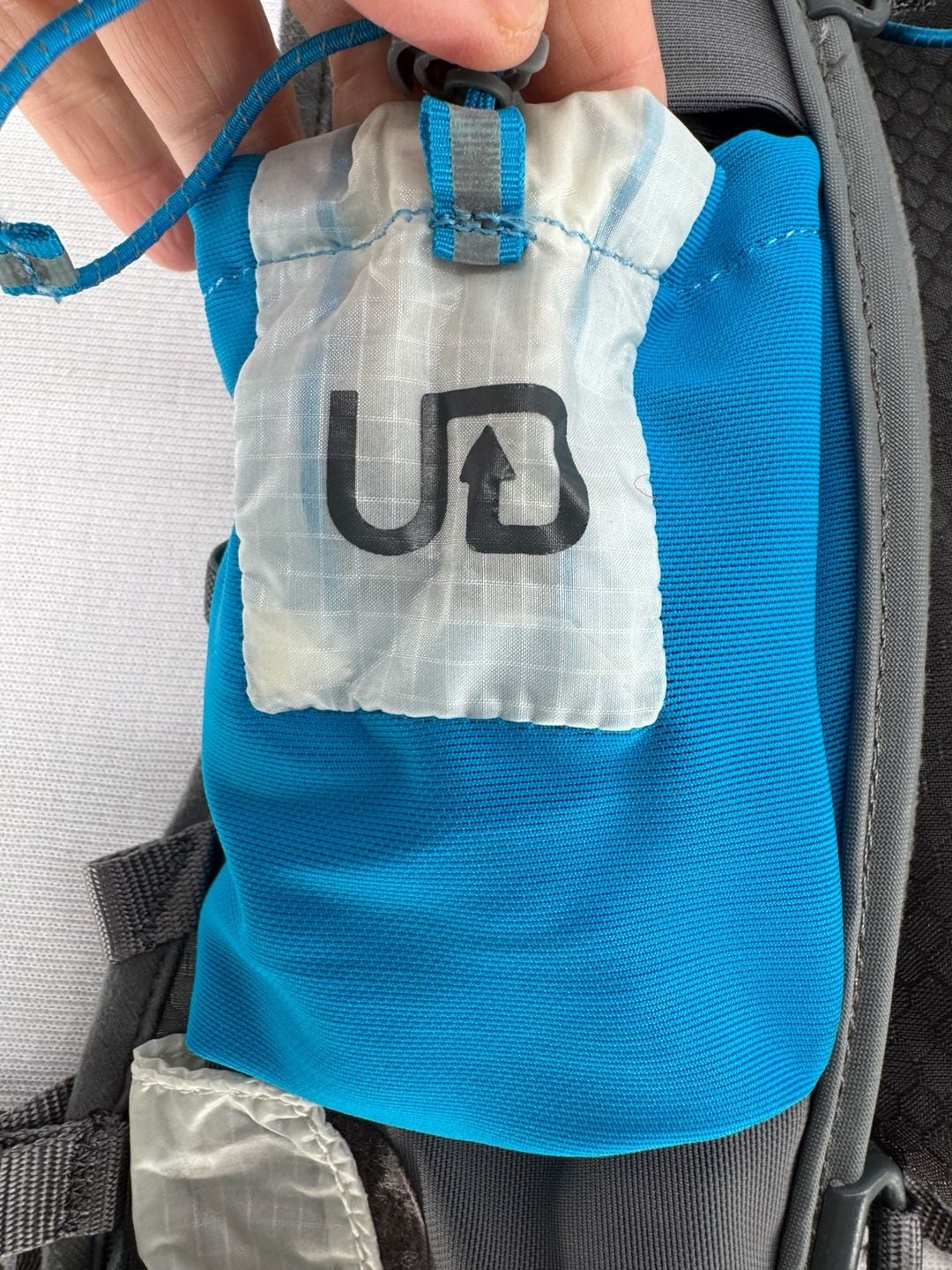 Ultimate Direction AK Race Vest 2.0 Size S/M Gunmetal Running Hydration Pack 4