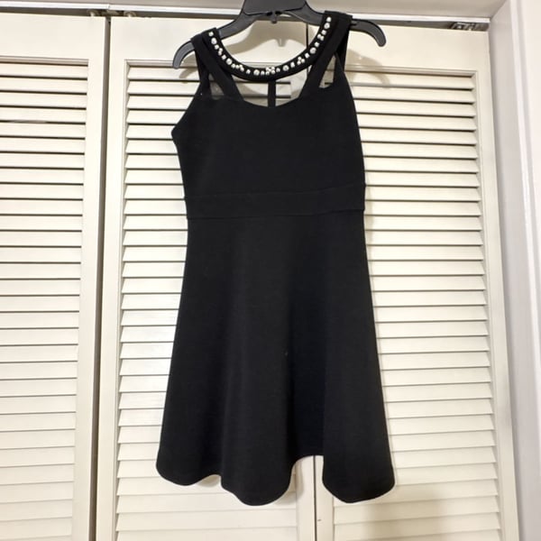 The Children's Place Dress Size 12 Black Jeweled Neck Knit Stretch Jacquard