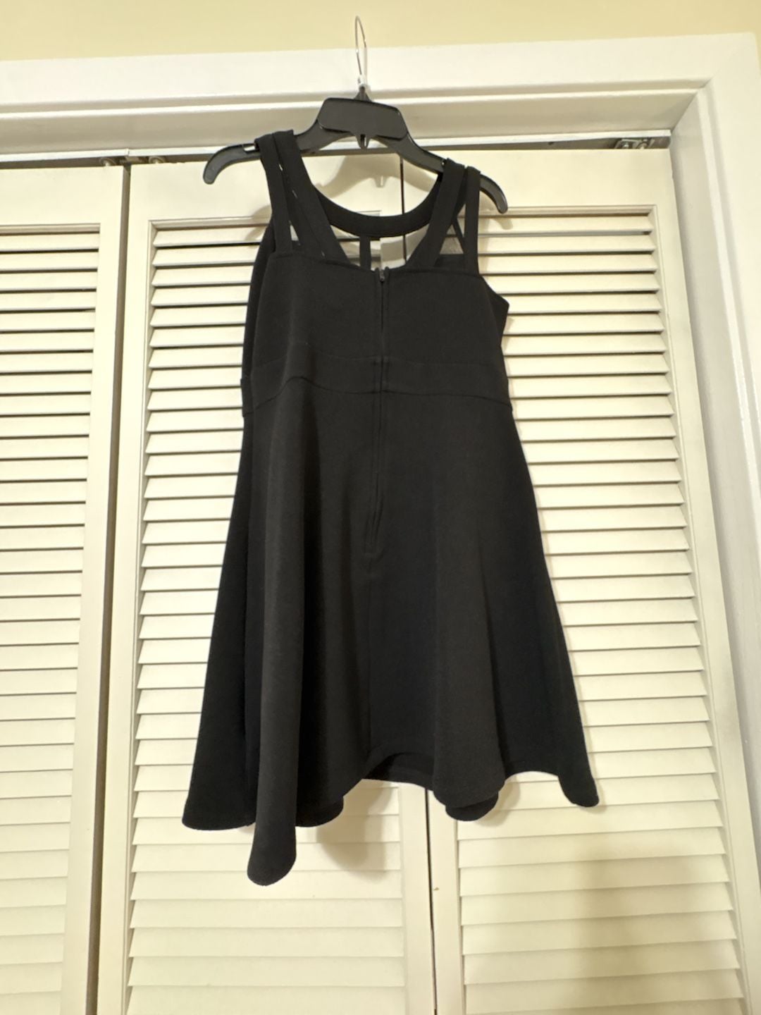The Children's Place Dress Size 12 Black Jeweled Neck Knit Stretch Jacquard 3
