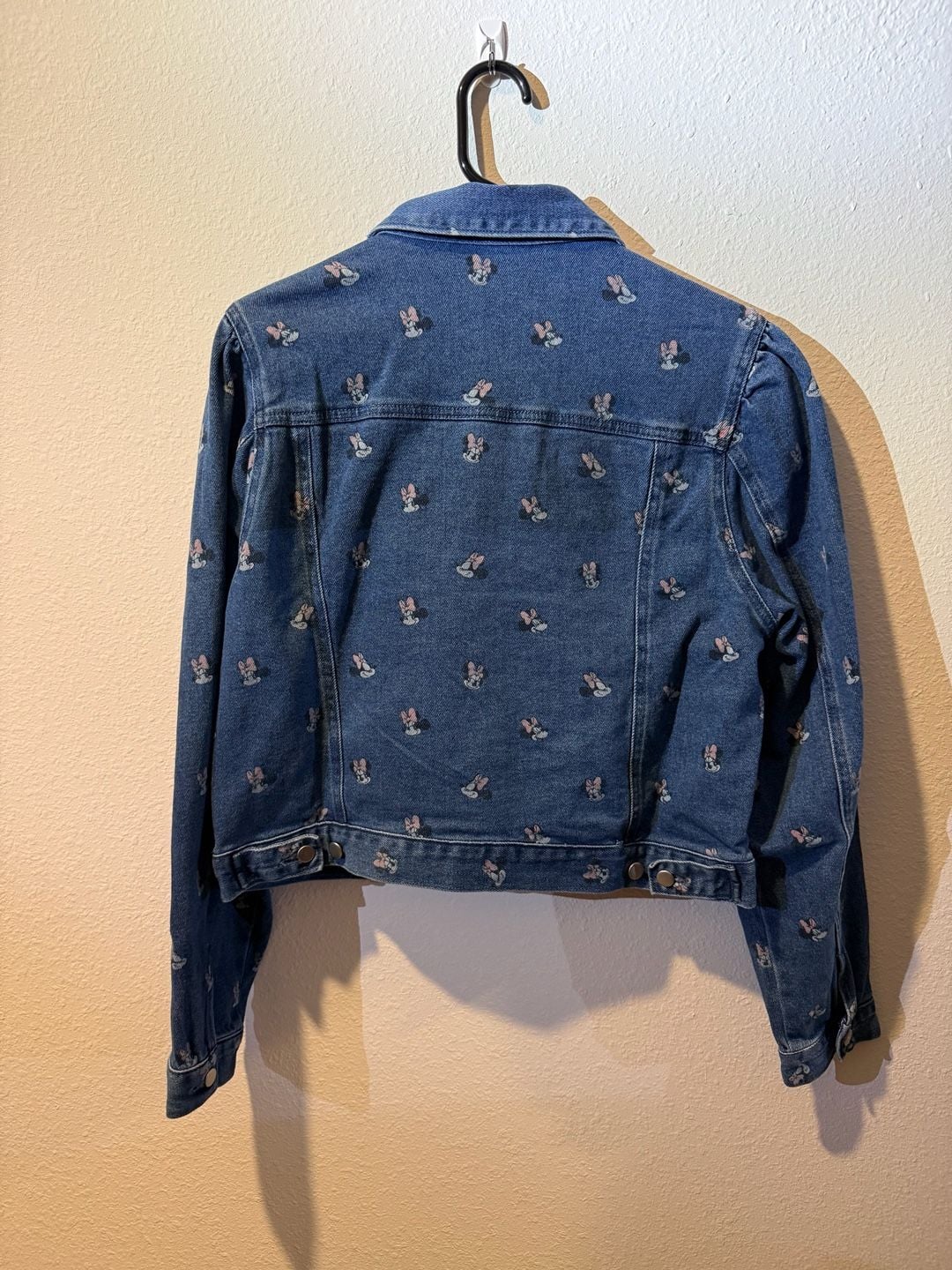 Disney Minnie Mouse Denim Jacket Size L Blue Cropped Puff Sleeve 2