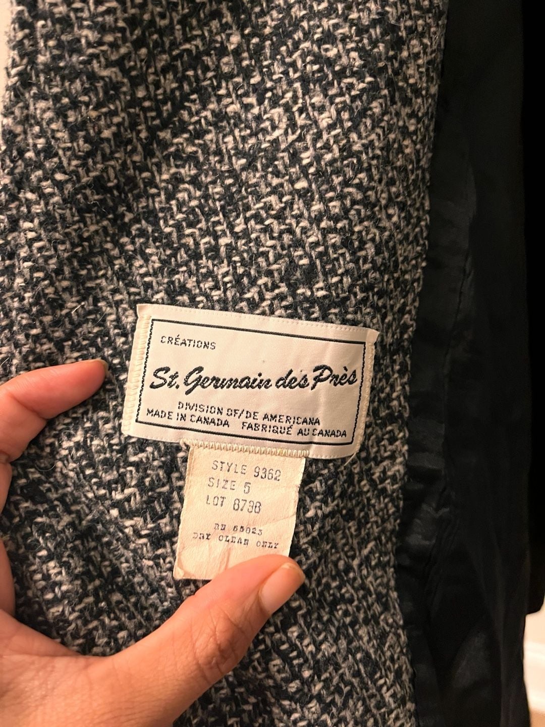 St. Germain des Pres Tweed Coat Style 9362 Size 5 Black White Long 4