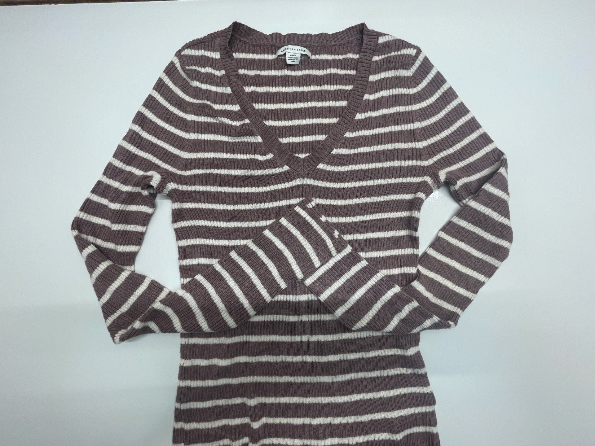 American Eagle Striped V-Neck Sweater Size M Brown/purple 1
