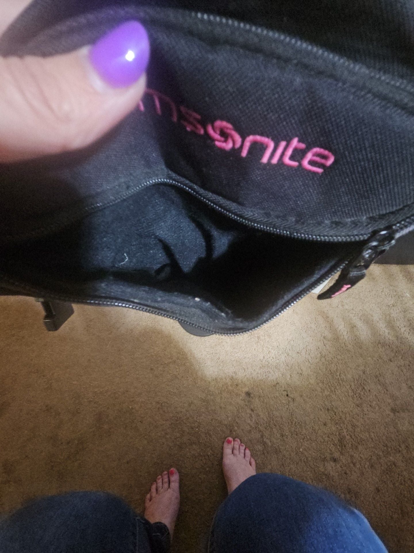 Samsonite Black and Pink Bungee Backpack 5