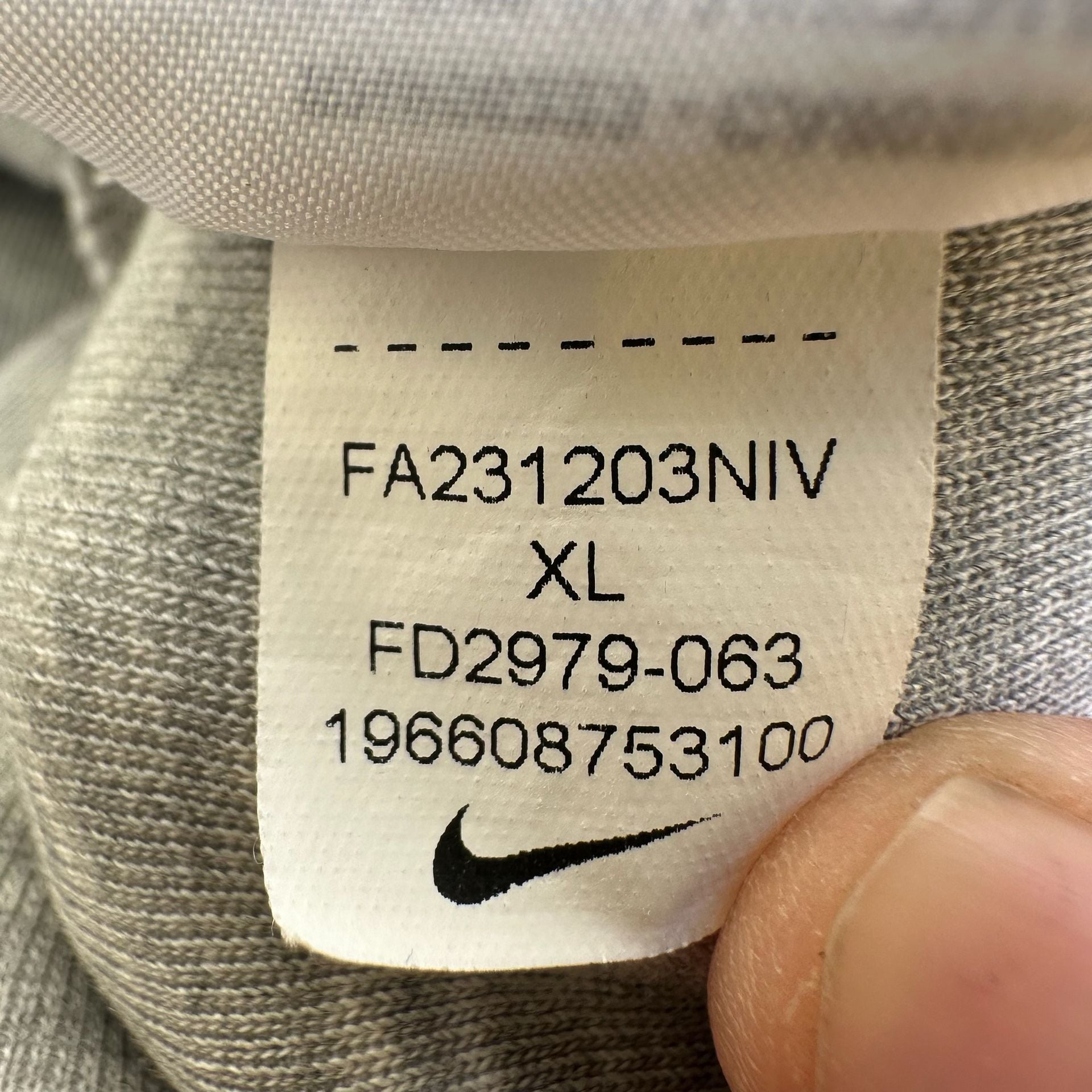 Nike Tech Fleece Full-Zip Hoodie Light Heather Grey Women's Extra Large 5