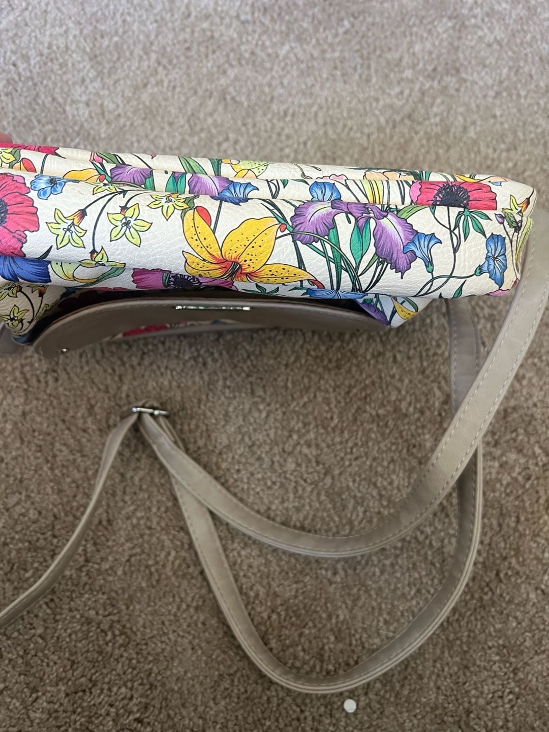 MultiSac Zippy Triple Compartment Crossbody Bag White Belladonna Floral 5