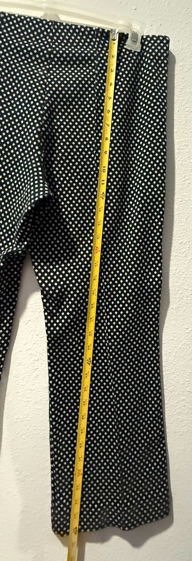 Anthropologie The Essential Crop Flare Pants Size L Black White Diamond 8