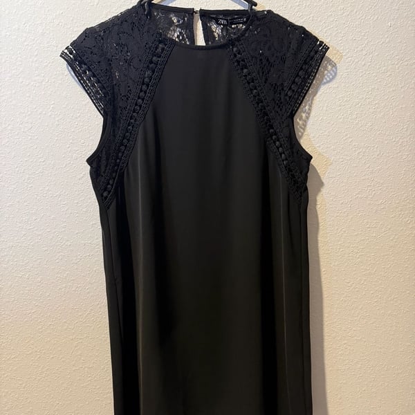 Zara Black Lace Dress Size XS