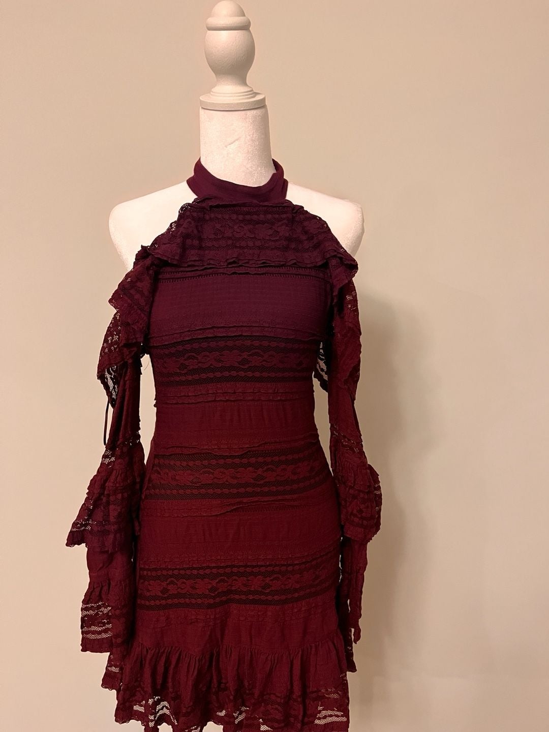 Parker Tanya Cold Shoulder Ruffle Dress Size XS Wine Burgundy 2