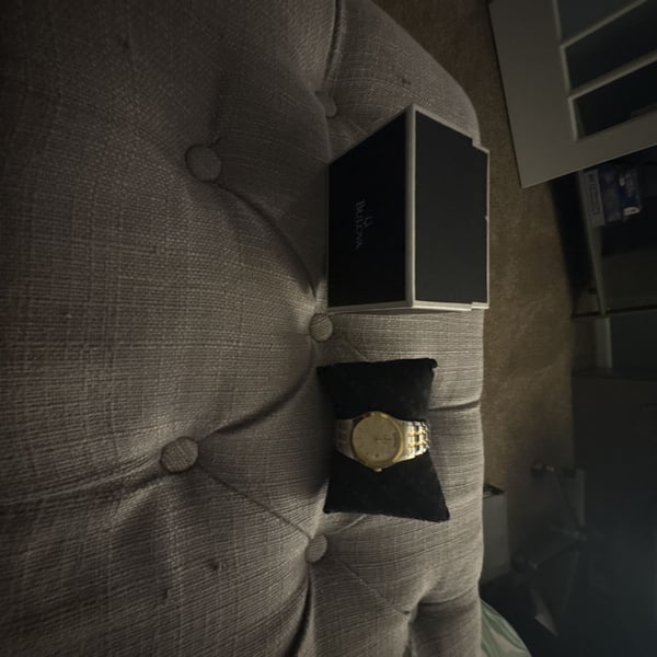 Bulova Two-Tone Day-Date Analog Watch Gold Dial needs new watch battery