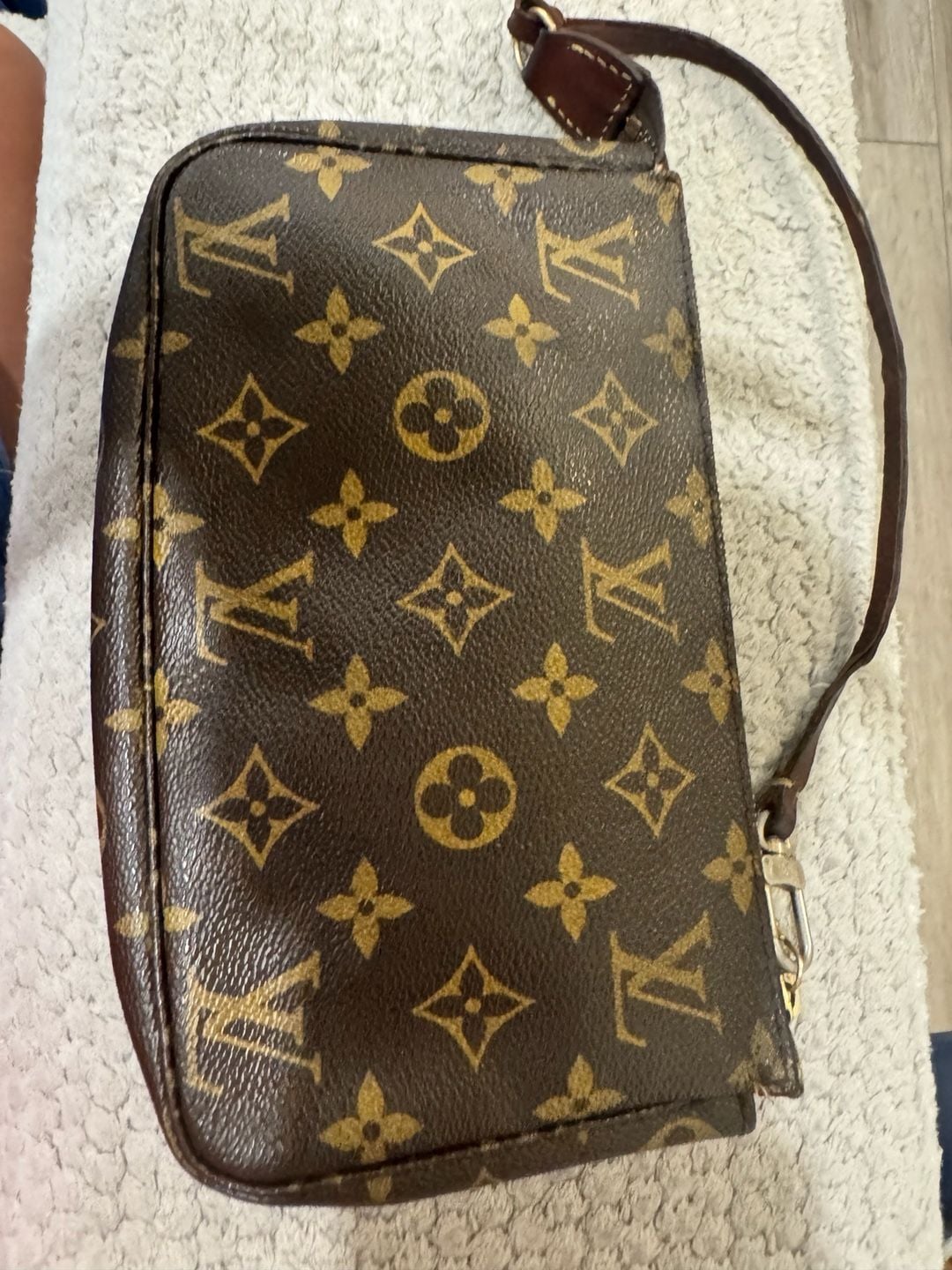 Louis Vuitton Pochette Accessoires Monogram Canvas Brown Shoulder Bag 2