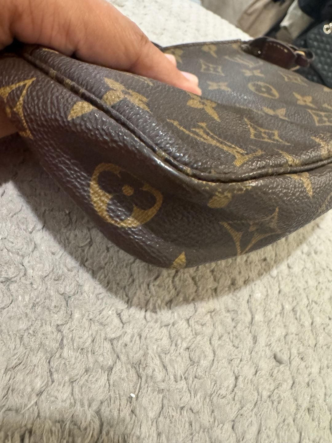 Louis Vuitton Pochette Accessoires Monogram Canvas Brown Shoulder Bag 7