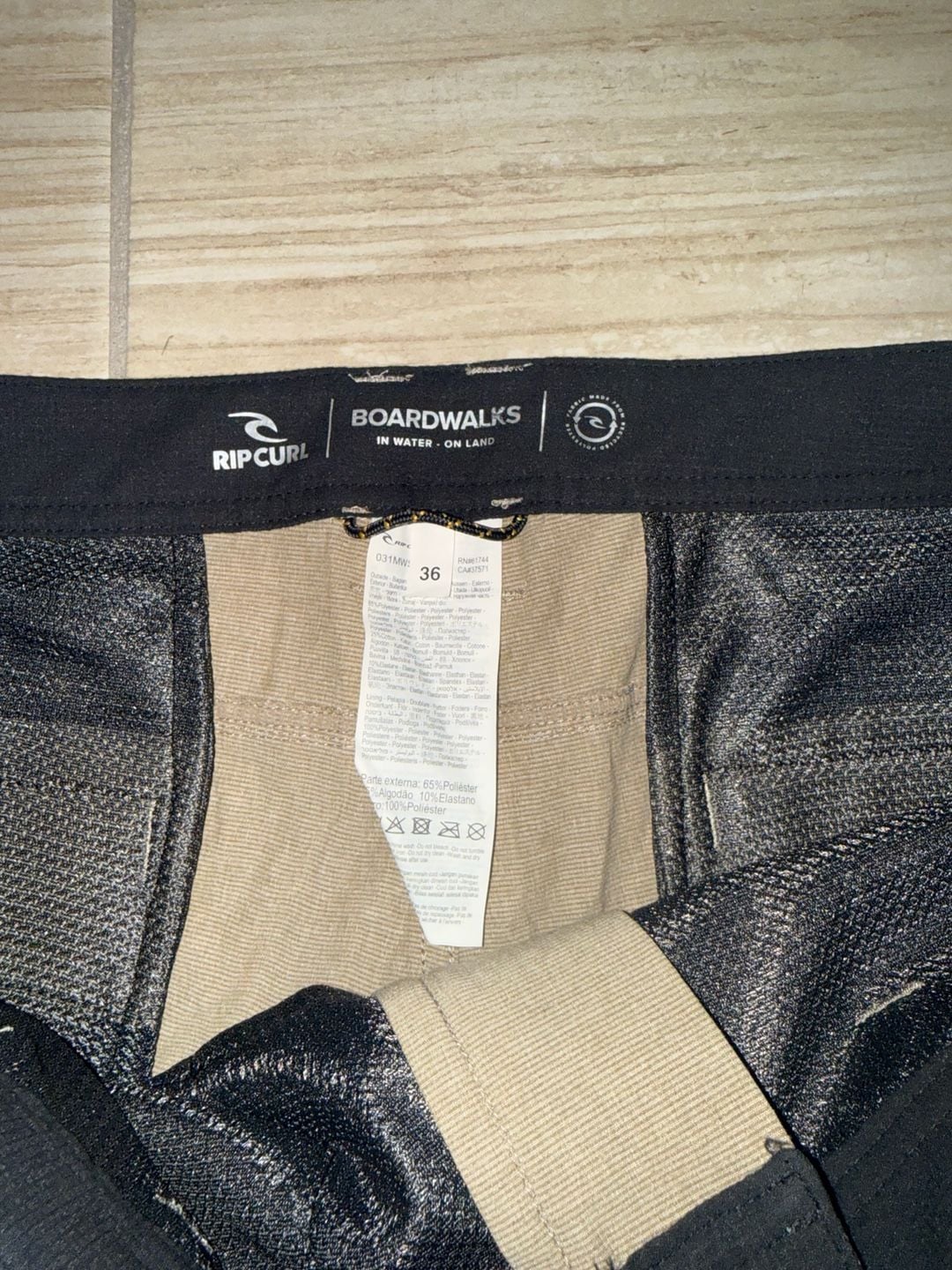 Rip Curl Boardwalks Shorts Size 36 Khaki Hybrid In Water On Land 7