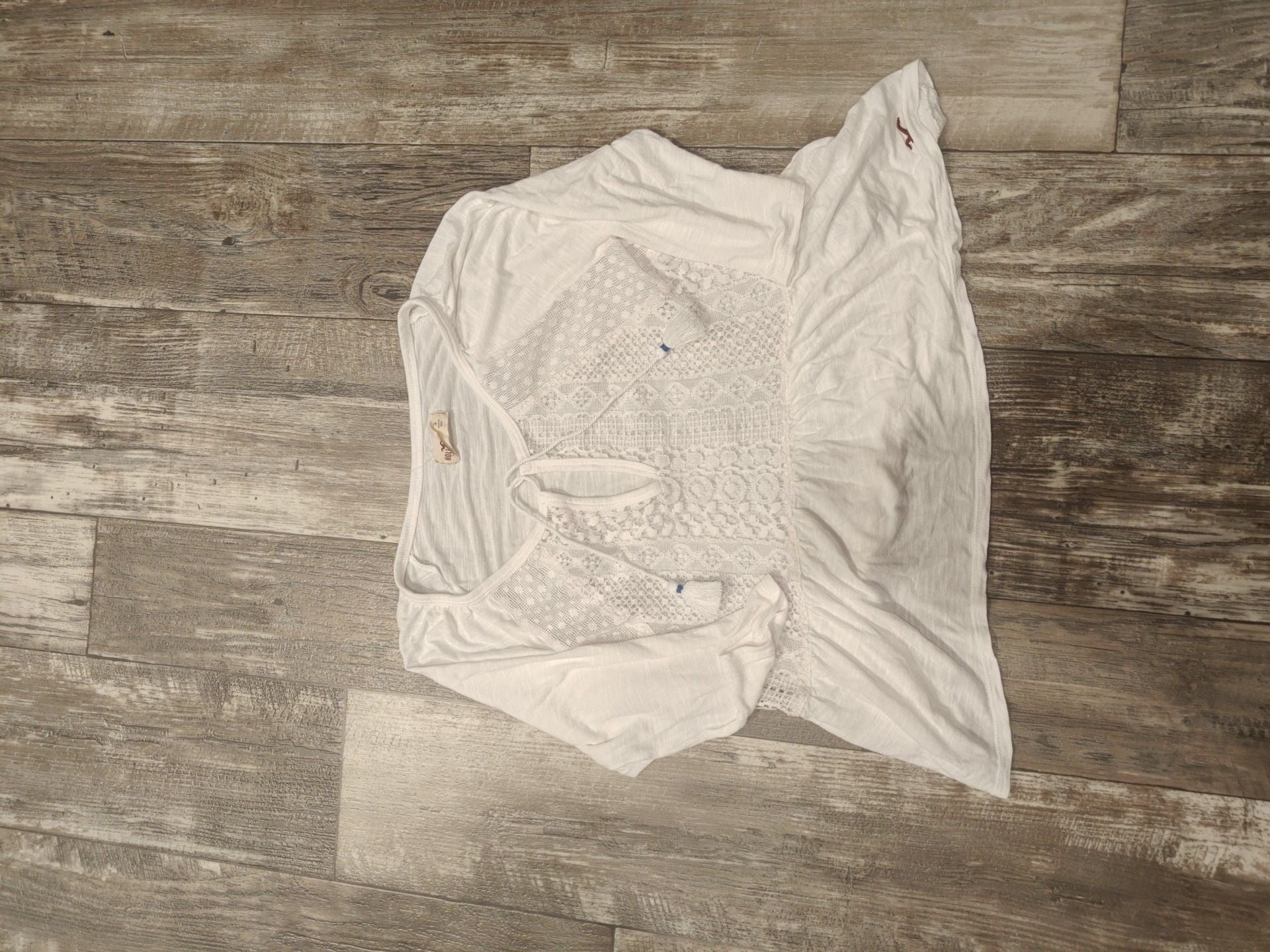 Hollister Lace Top Size S White Blouse Tassel Boho Ruffle 6
