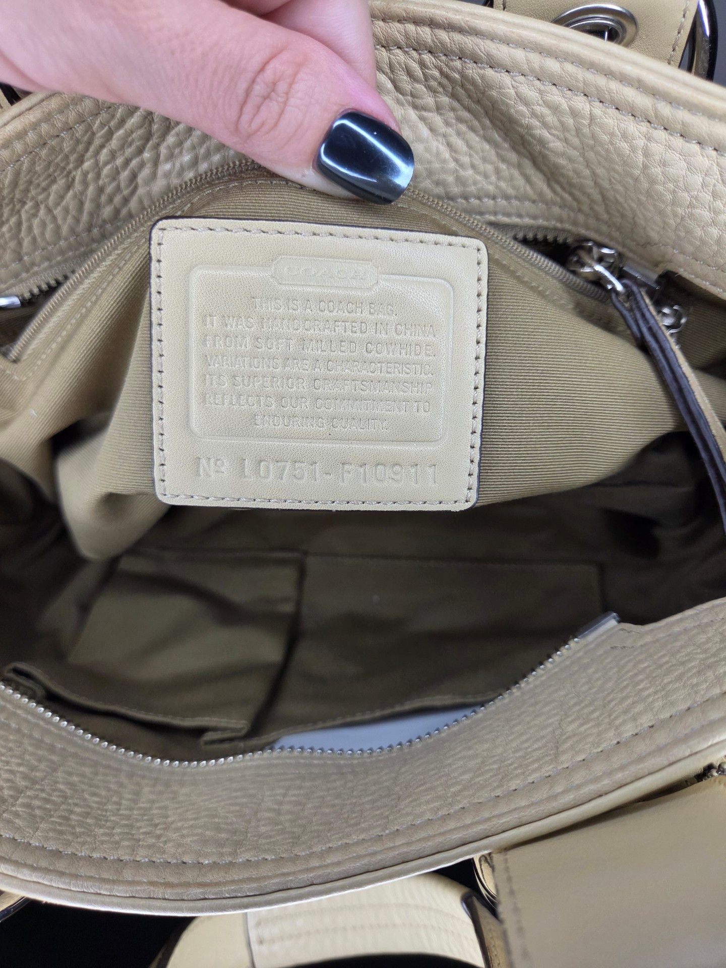 Coach Soft Pebble Hampton SoHo Leather Tote F10911 8