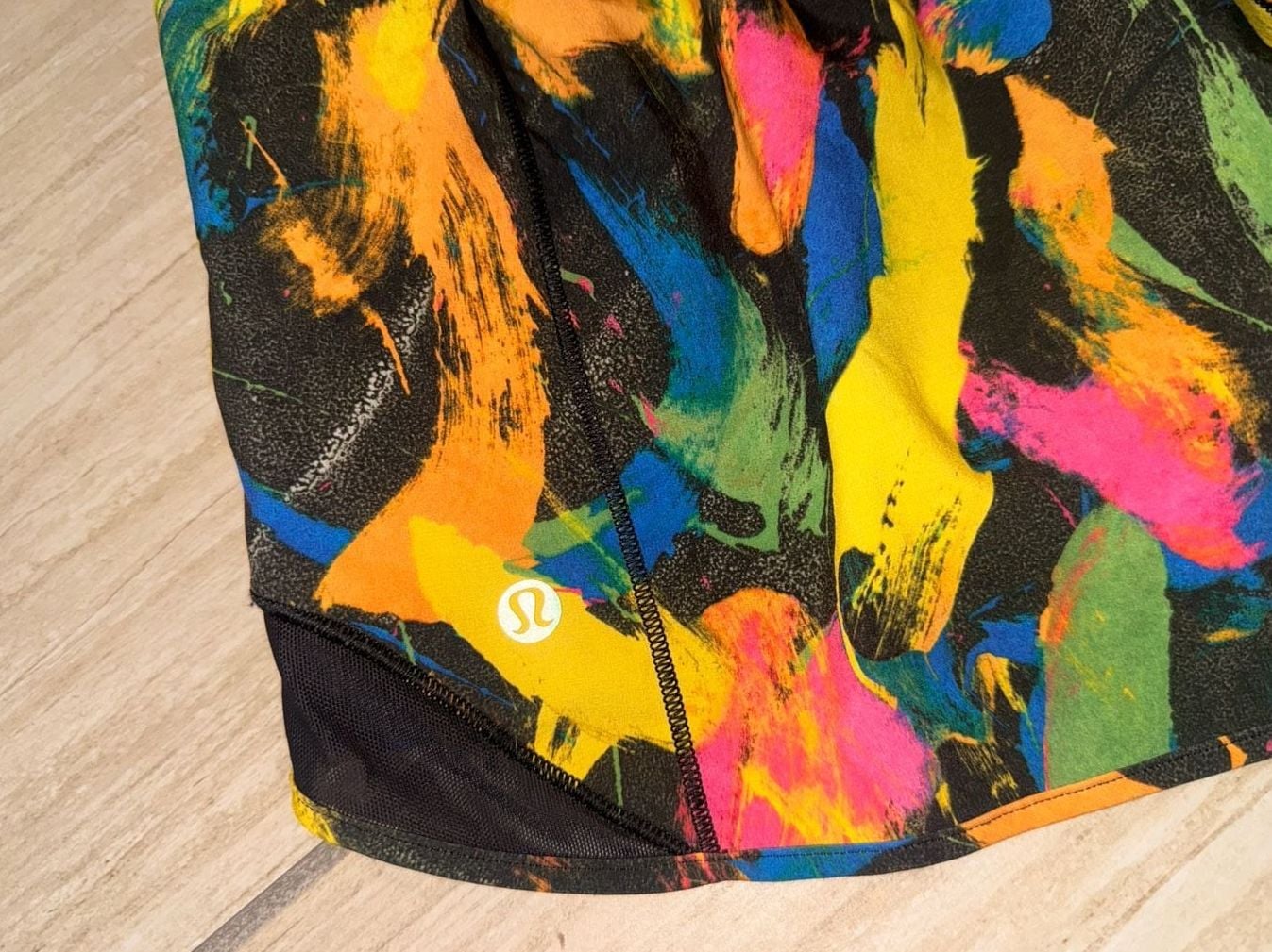 Lululemon Hotty Hot Low-Rise Lined Short Size 10 5