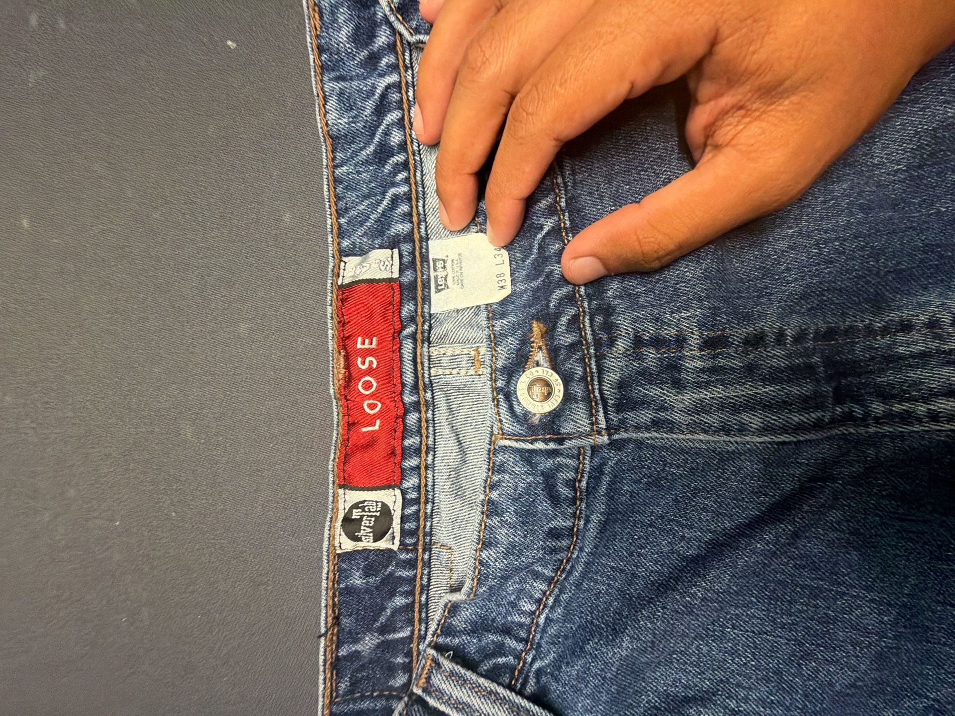 Product thumbnail 4